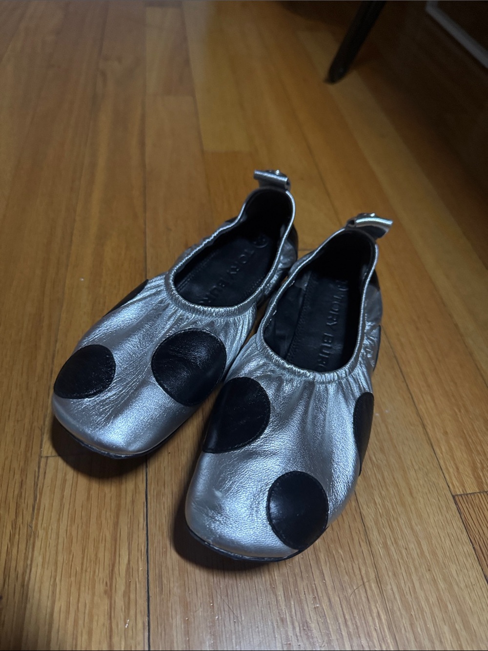 Tory burch Metallic Silver Ballet Flats with Black Polka Dots